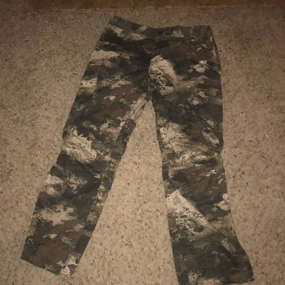 Cabelas camo pants
